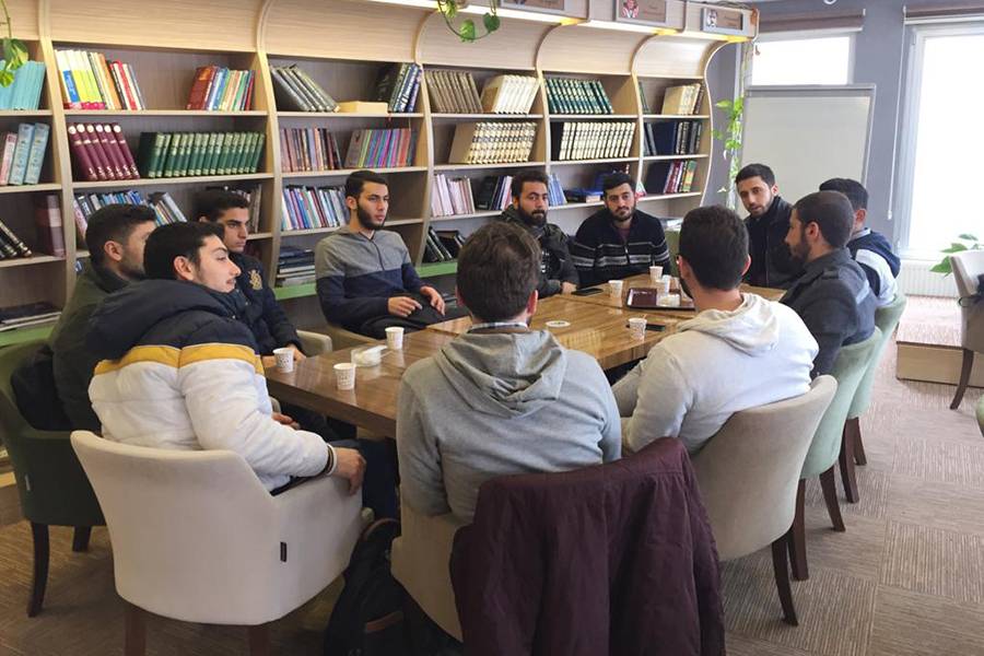 تنظيم نادي المحادثة باللغة العربية من قبل اتحاد طلاب الأناضول