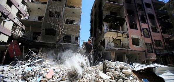 كتاب ومثقفون يوجهون نداءً إنسانياً من أجل إنقاذ مخيم اليرموك