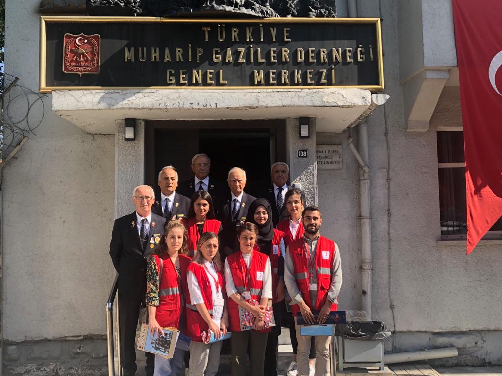 نظم مركز الهلال الأحمر التركي المجتمعي في أنقرة