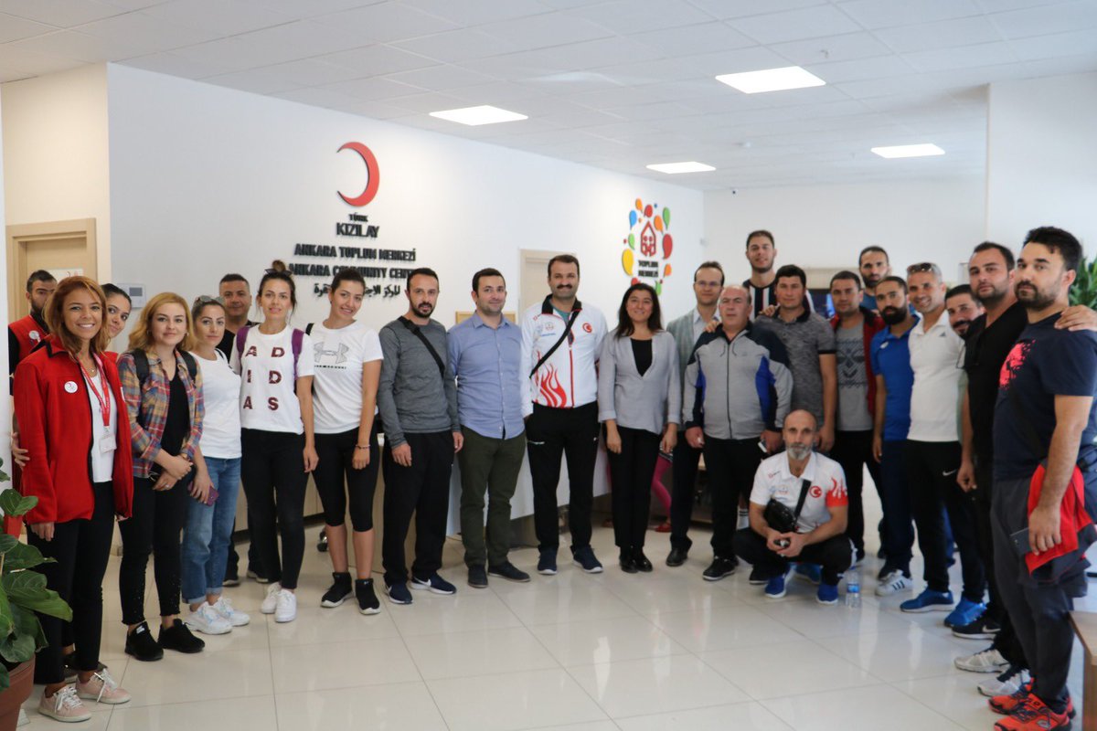 مشروع التكيف والانسجام بين الشباب الأتراك والأجانب.عن طريق الرياضة
