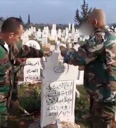 Suriye Rejim Güçleri İdlip Han-Sebil'deki Sivil Mezarları Yıktı